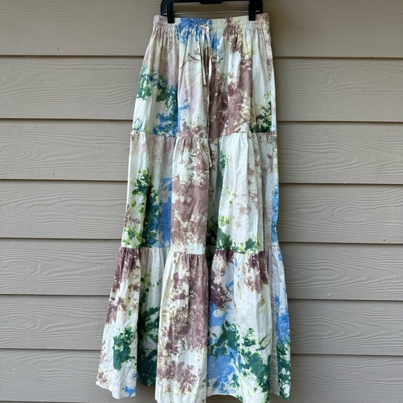 SWF Suit One Shoulder Puff Sleeve Crop Top and maxi skirt - Picture 6 of 15